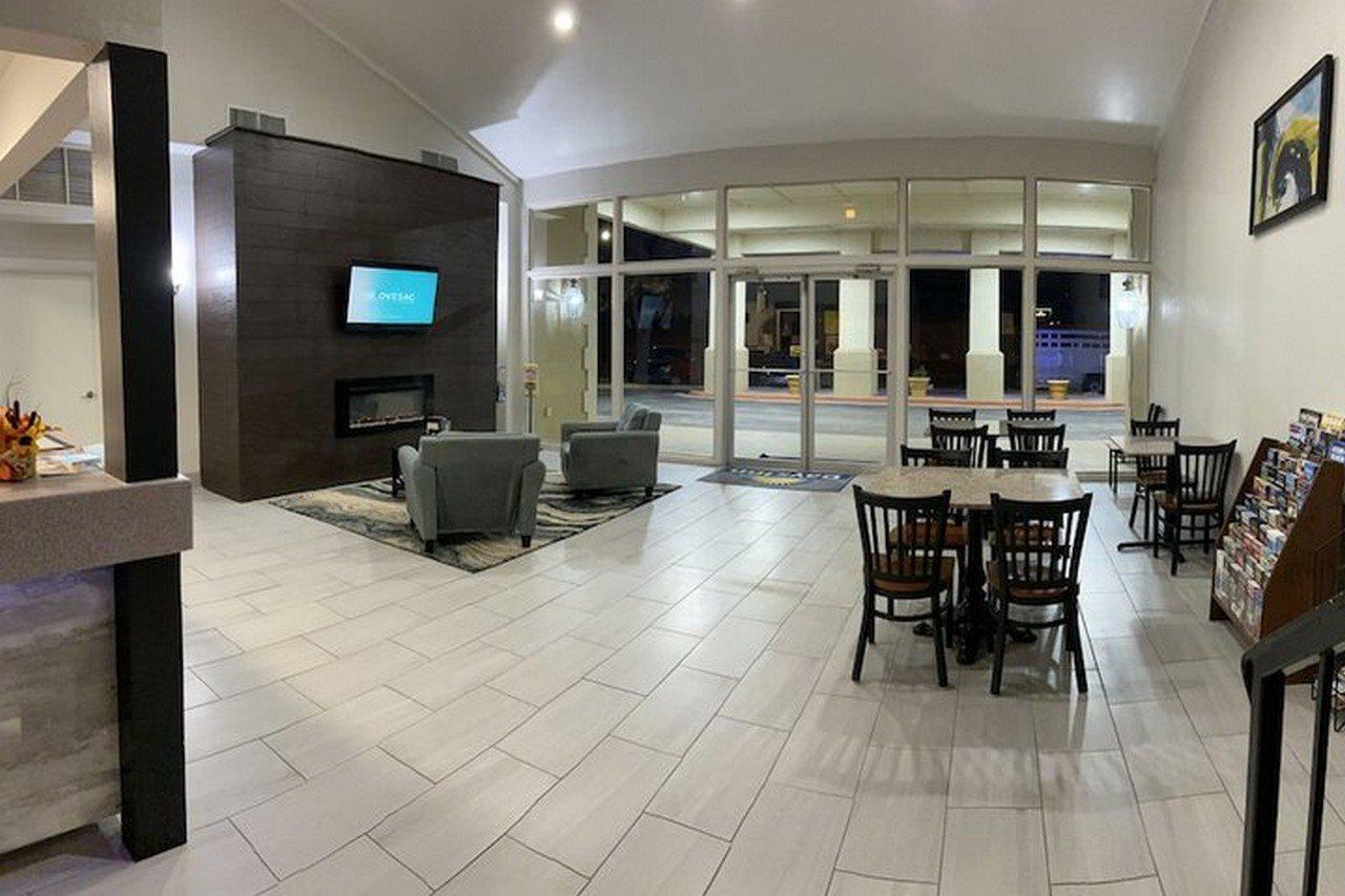 Days Inn By Wyndham Eastland Esterno foto